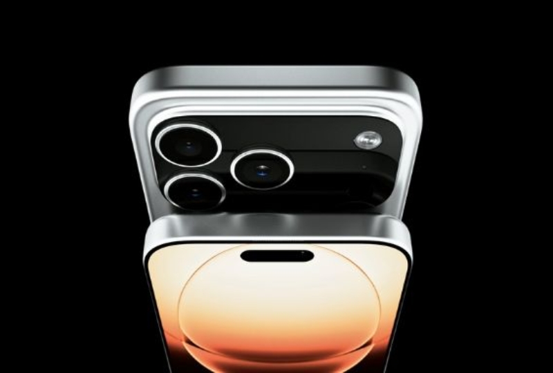 iPhone 17 Pro Max Trắng có dễ bị ố vàng không?